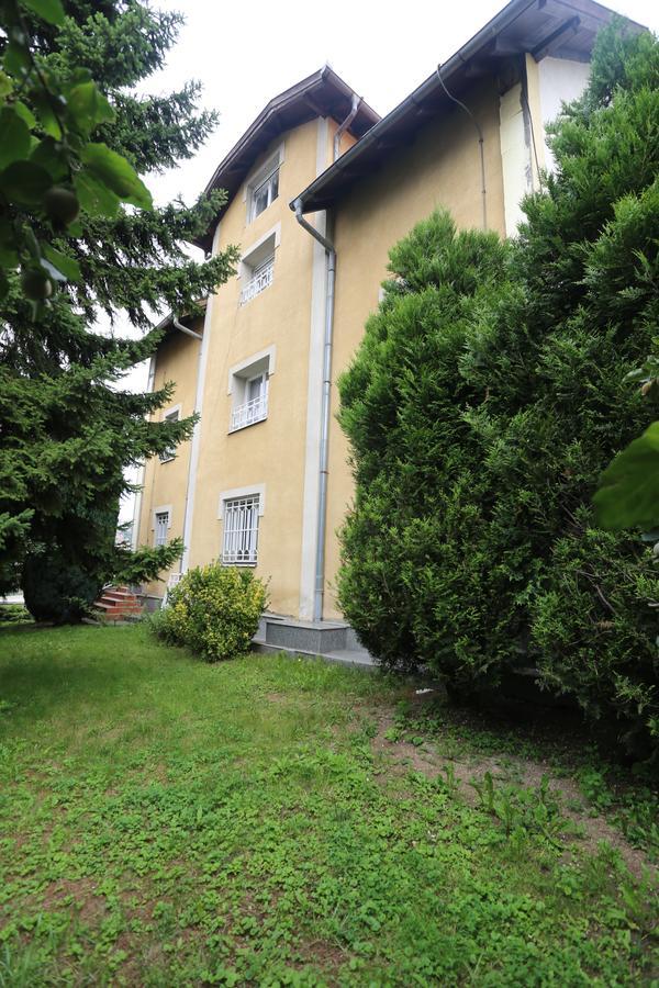 Apartments Villa Irma Сараево Екстериор снимка