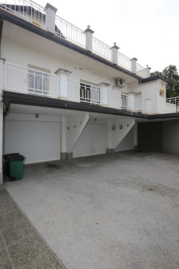 Apartments Villa Irma Сараево Екстериор снимка