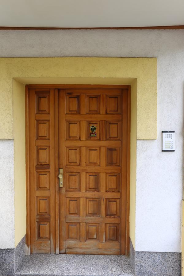 Apartments Villa Irma Сараево Екстериор снимка